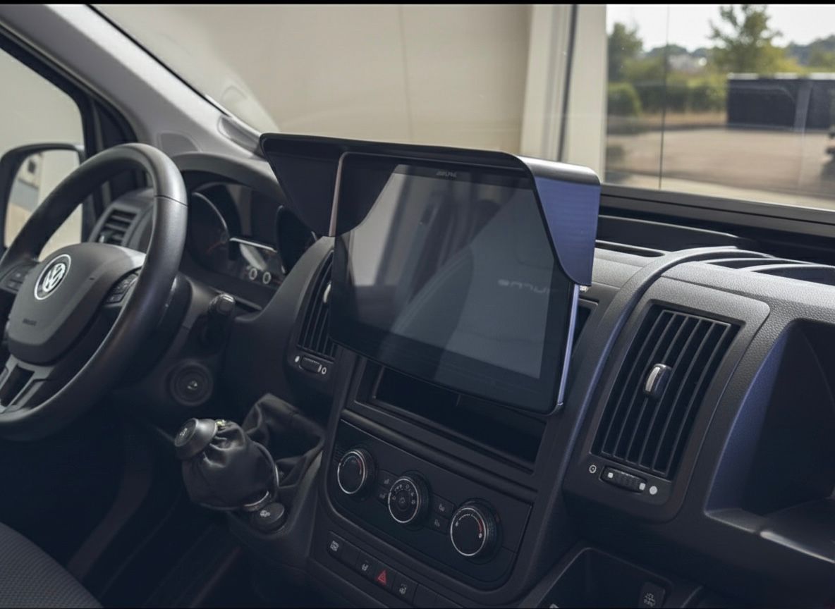 Tourne Cockpit-Shade