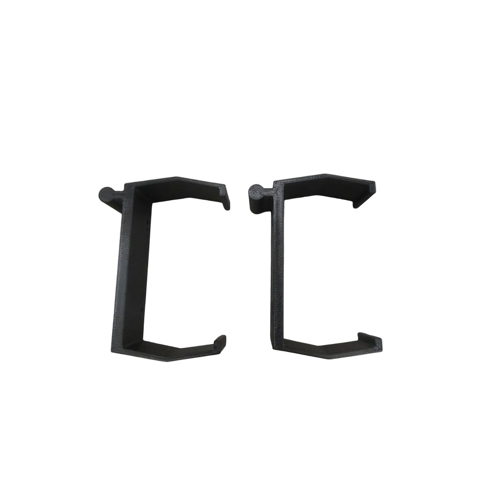 Halter für die Outdoorsteckdose in der Kederleiste