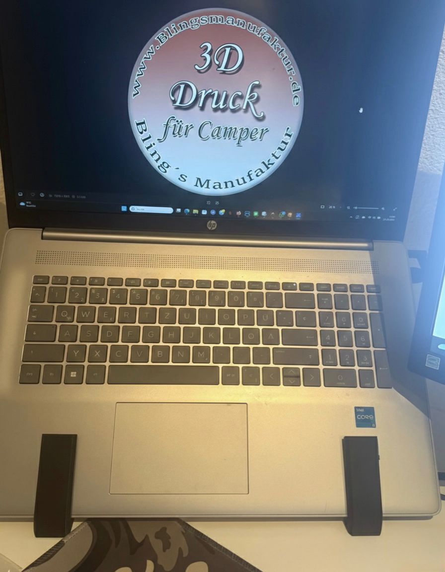 Laptopständer mit Laptop