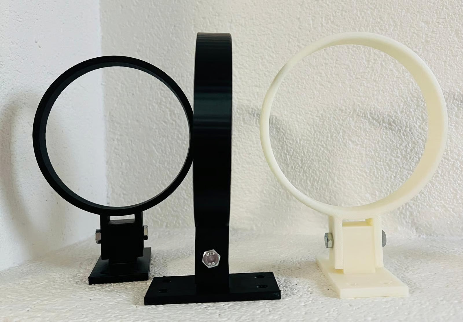 Halterung für Sonnenschirme zum Schrauben